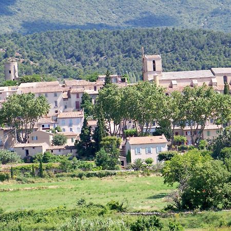 Logis Hotel De L'Etang Cucuron Bagian luar foto